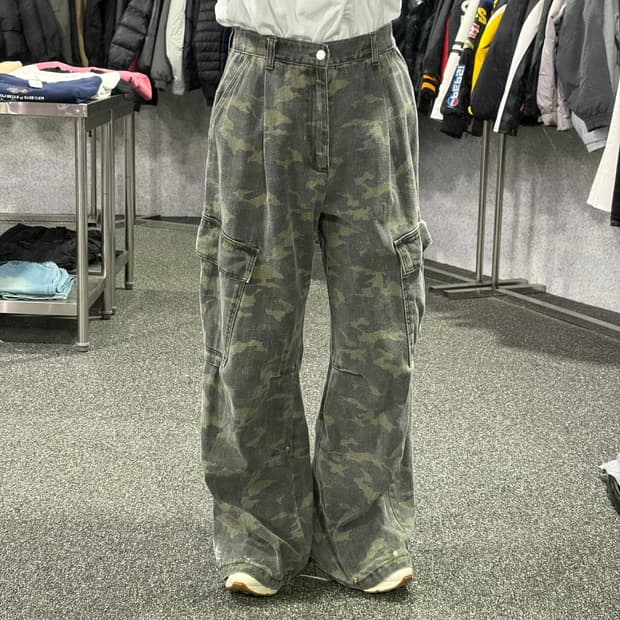 어반드레스 카모 와이드 카고 팬츠 B4091