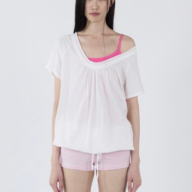 세릭 round drawstring hem top white