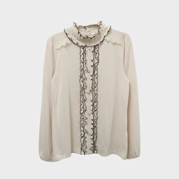 엑시즈팜  프릴 레이스 오네갸루 블라우스 63703