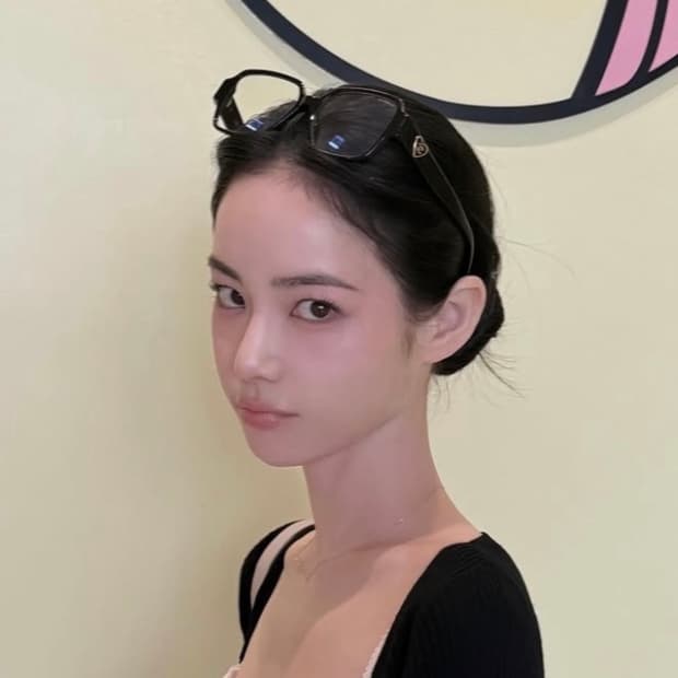 급처, 풀박)))샤넬 하트 템플 로고 스퀘어 안경