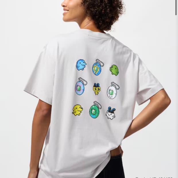 유니클로 다마고치 티셔츠 M