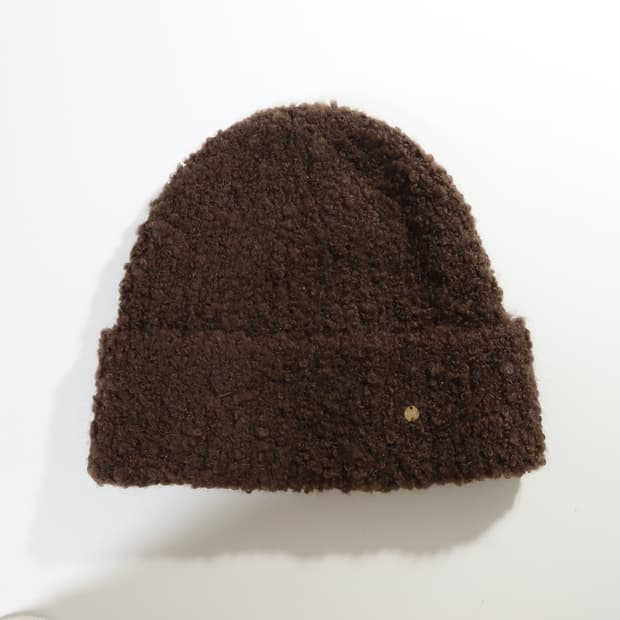 언더컨트롤스튜디오 비니