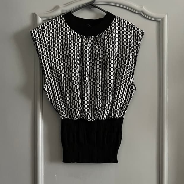 에고이스트 니트 베스트 55사이즈