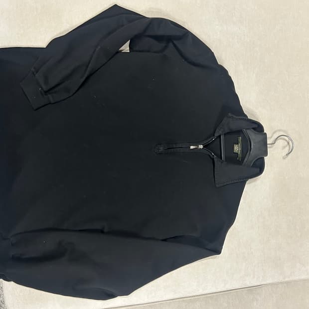 에르메네질도 제냐 반집업 