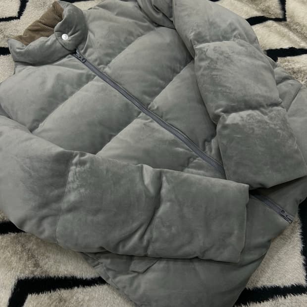 [M]프리즘웍스 벨벳 구스 다운패딩/라이트그레이