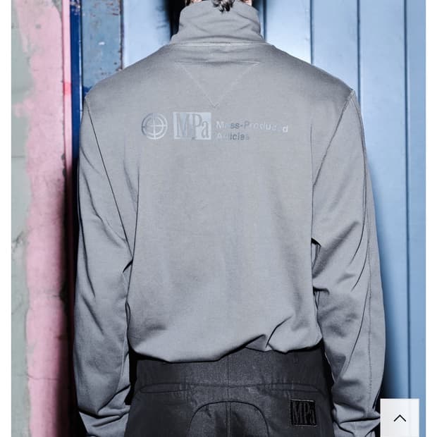 플라스틱 프로덕트 half zip-up 차콜 새상품 m 