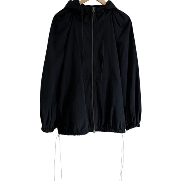 로드리리온 네펜데스 드로우 스트링 나일론 윈드 후드자켓