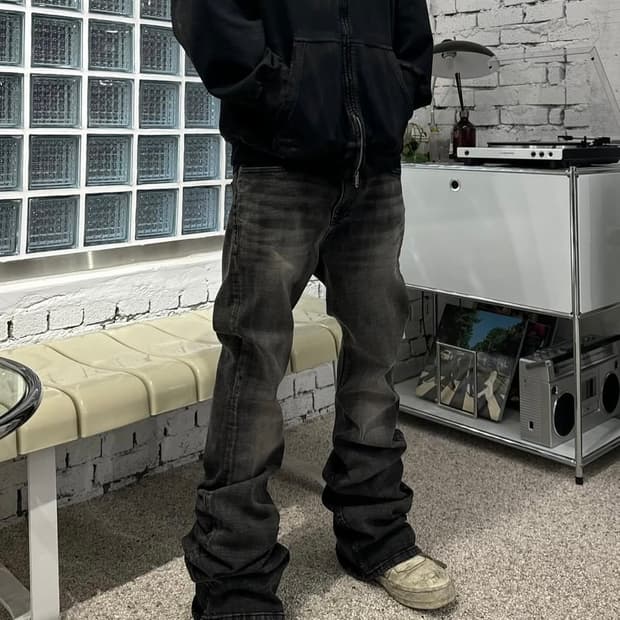 아워글라스 ourglass 슬림핏 부츠컷 데님