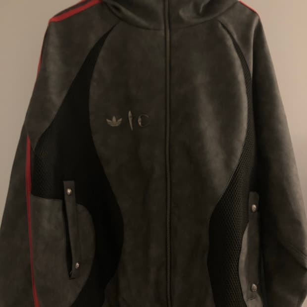 떠그클럽X아디다스 레더자켓