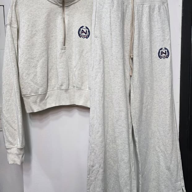 나이키 여성 트레이닝 세트