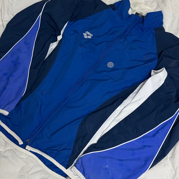 JP 아레나 바람막이 절개 라지