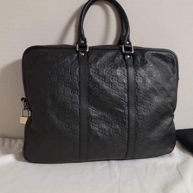 구찌 서류가방,토트백(디올펜디샤넬프라다셀린느버버리고야드루이비통발렌시아가