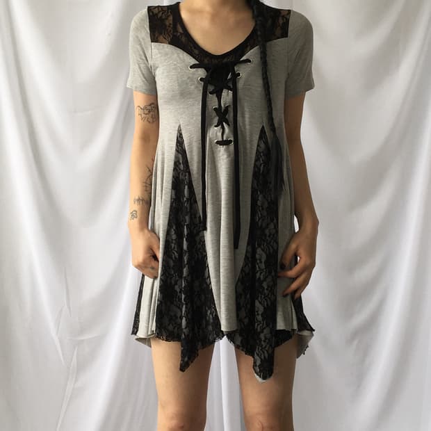 Lace up point lace trimming onepiece