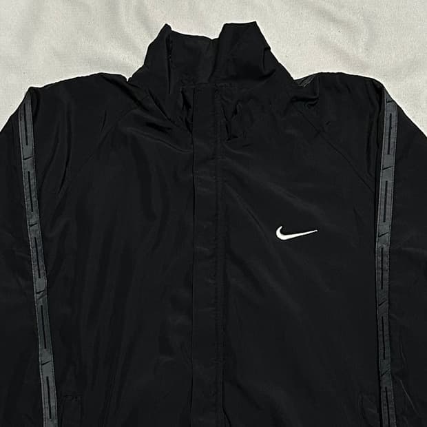 L 나이키 NRG 솔로 스우시 트랙 자켓