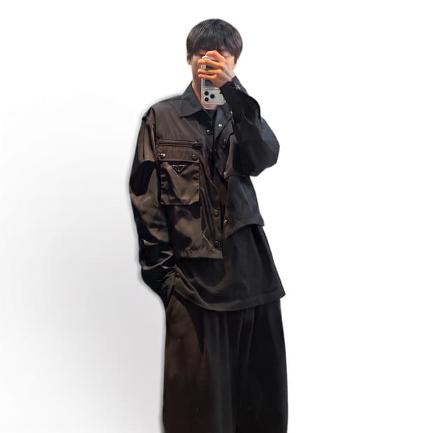 프라다 리나일론 크롭 자켓