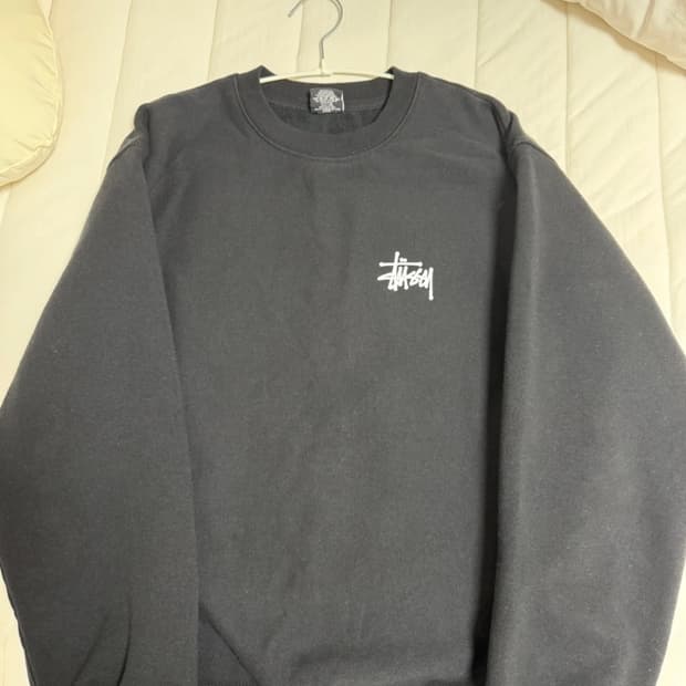 스투시 맨투맨 S