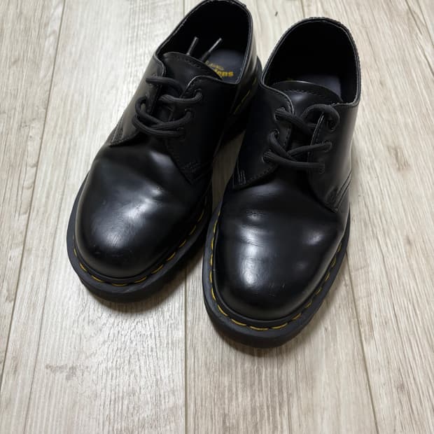 닥터마틴 1461 3홀 벡스 220