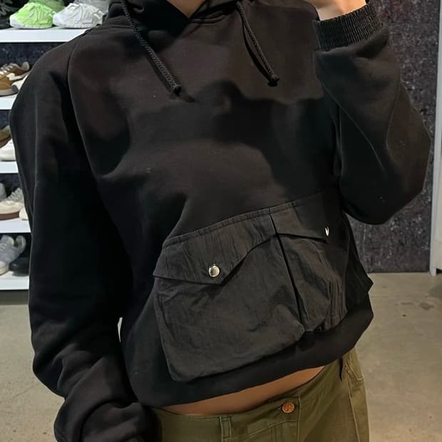 [M,L,XL]기마구아스 Kenny 포켓 후드 티셔츠/블랙