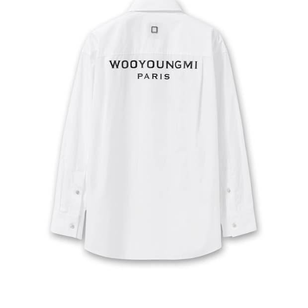 우영미 화이트 코튼 백로고 셔츠(34) 