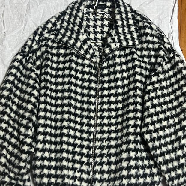 (1회착.다수연예인들 착용) 하운드 투스 퍼 자켓집업