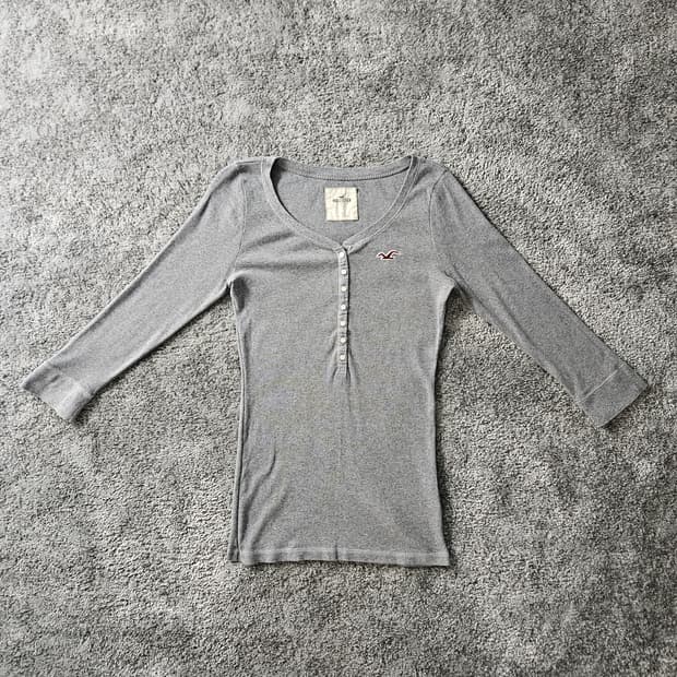 [무료배송] HOLLISTER 긴팔 티셔츠