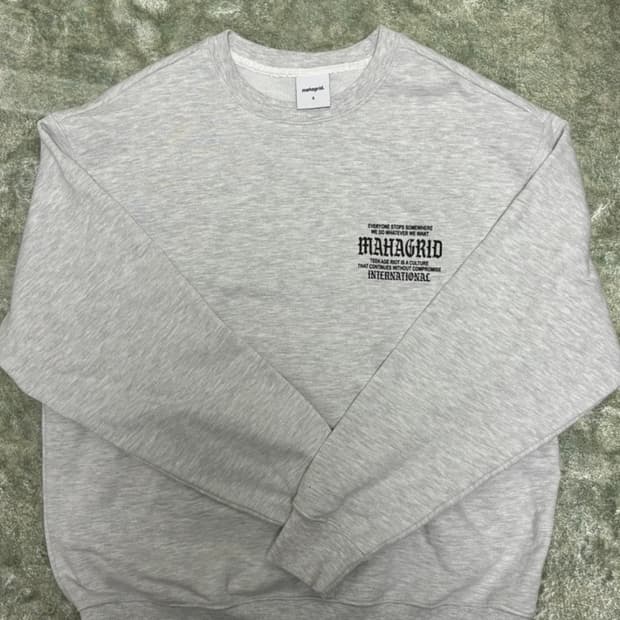 무신사 마하그리드 맨투맨 백멜란지 S 사이즈 새상품 급처