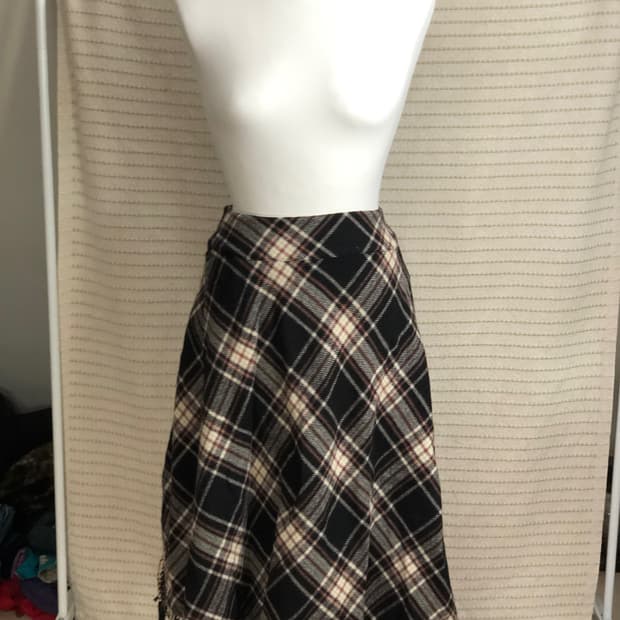 일본 빈티지 울 체크 패턴 미디엄 롱 스커트
