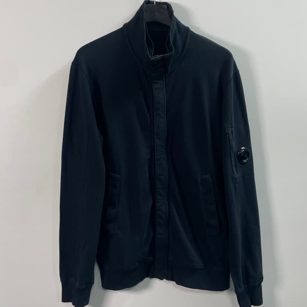 CP컴퍼니 렌즈 코튼 집업자켓 (on.331)