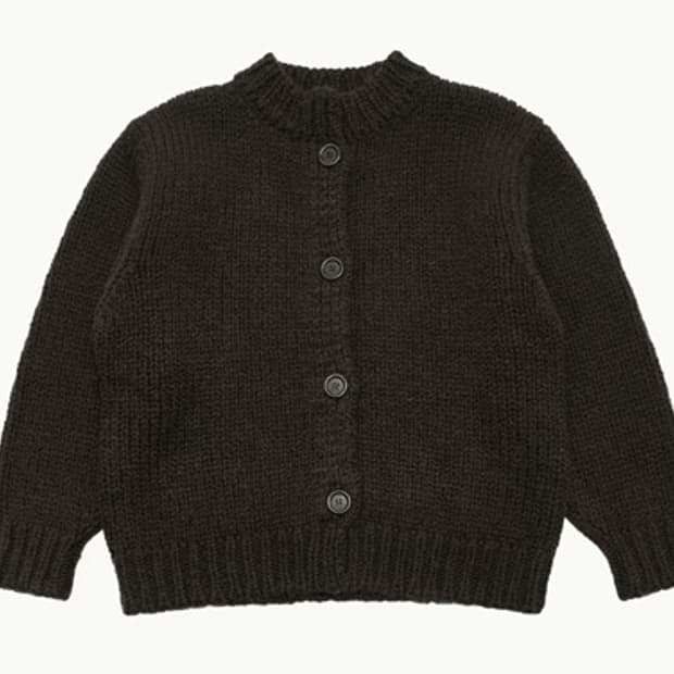 아모멘토 HAND KNITTED CARDIGAN 핸드 니티드 가디건
