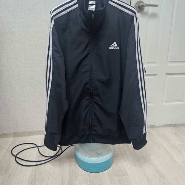 (105~110)XL☆초대장급☆아디다스 에센셜 3S우븐 [검흰]트랙탑져지