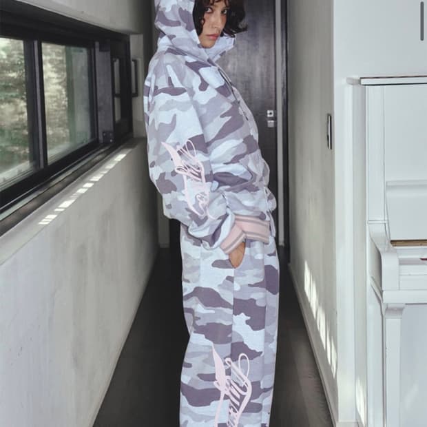 EMBLEM PRINTING HOOD ZIP-UP CAMO
