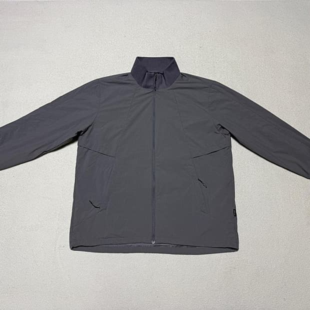 노스페이스 바람막이 자켓 남성용 105사이즈