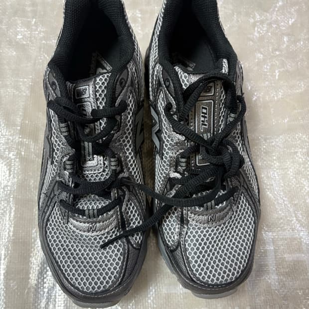뉴발란스 운동화 
