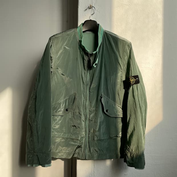 스톤 아일랜드 나일론 메탈 자켓