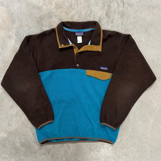 14FW 파타고니아 클래식 신칠라 스냅-티 플리스 풀오버 브라운