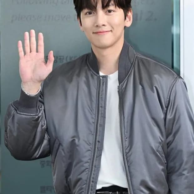 듀퐁 톰포드 지창욱 스타일 블루종 유일매물