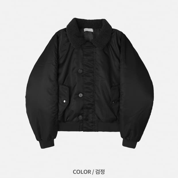 오버핏 숏 패딩 점퍼