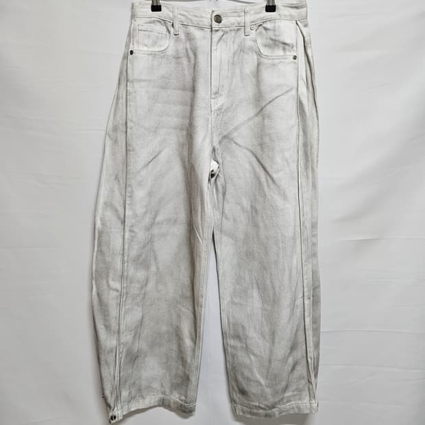 S DNSR 사이드 버튼 더티 화이트 데님팬츠