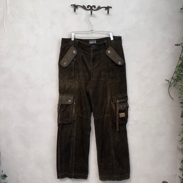 UGIZ khaki corduroy multi pocket 카고팬츠