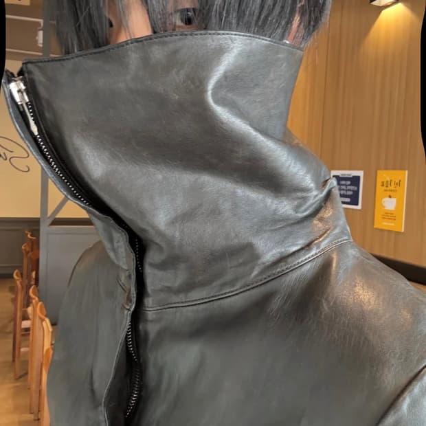 인카네이션 하이넥 자켓 m