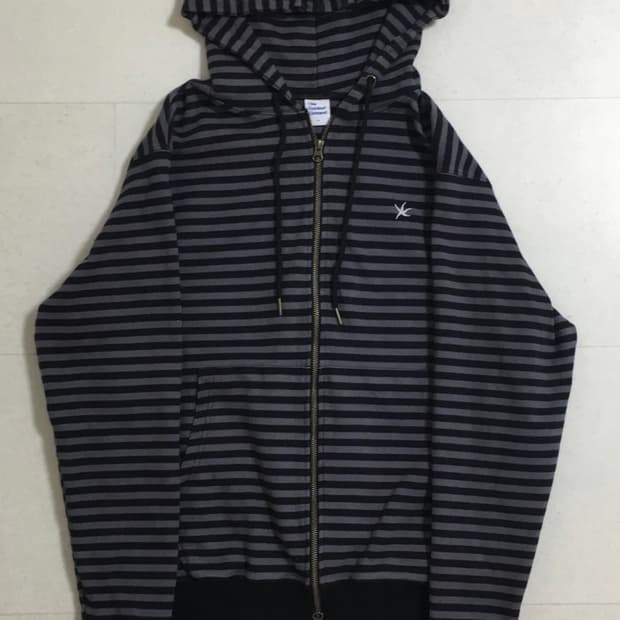 더콜디스트모먼트 TCM stripe hooded zip-up M