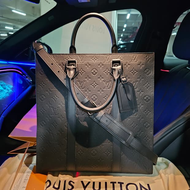 루이비통 토리옹 삭플라NV 토트백 크로스백 신형