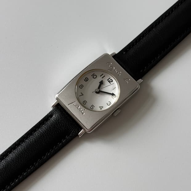 아네스베 Agnès b. 실버 스퀘어 쿼츠 여성