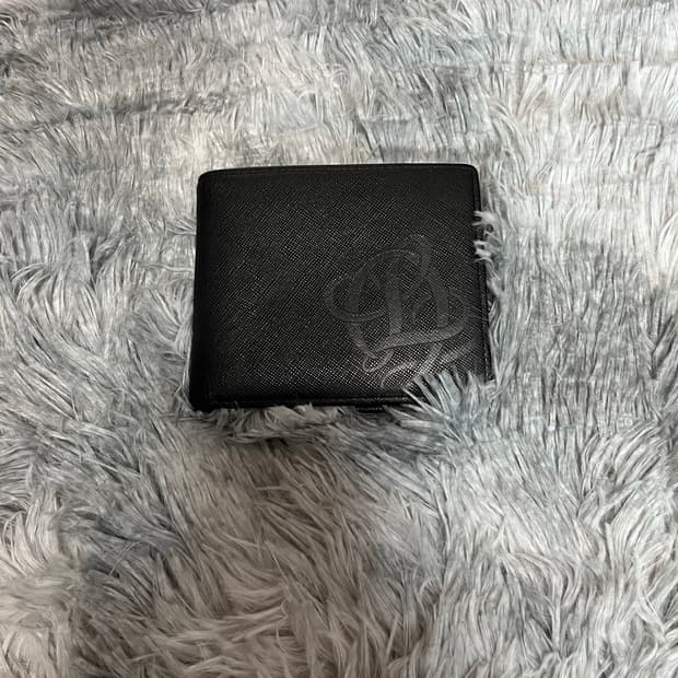 루이까또즈 반지갑