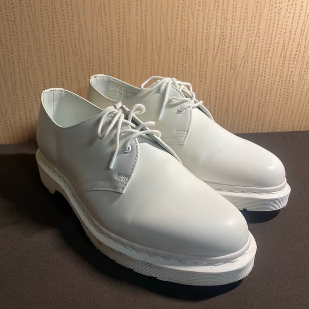 닥터마틴 1461 모노 화이트 3홀 250