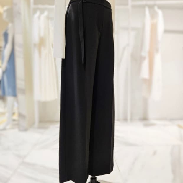 잇미샤 원턱 와이드 팬츠 블랙 55