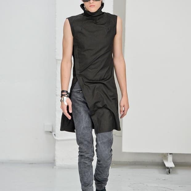 Yproject 창시자 요한 세르파티 2013 실버 925 가죽 팔찌