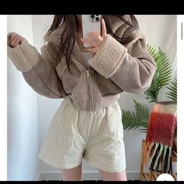 크롭 후드 무스탕