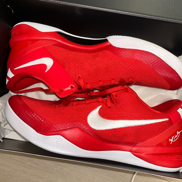 코비8 프로트로 유니버시티 레드 화이트 농구화