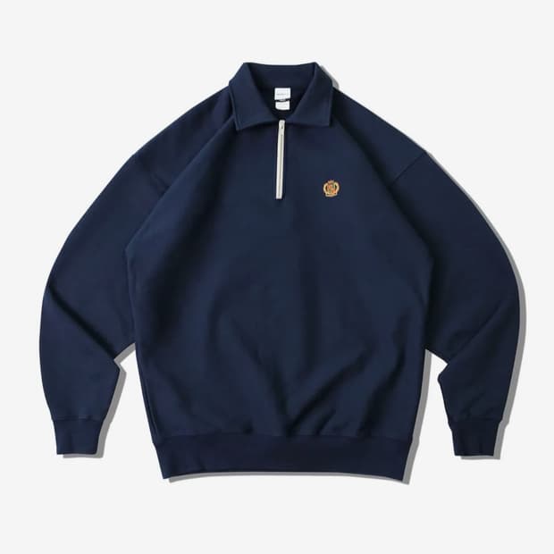 아웃스탠딩 OS 로고 하프집업 스웨트셔츠